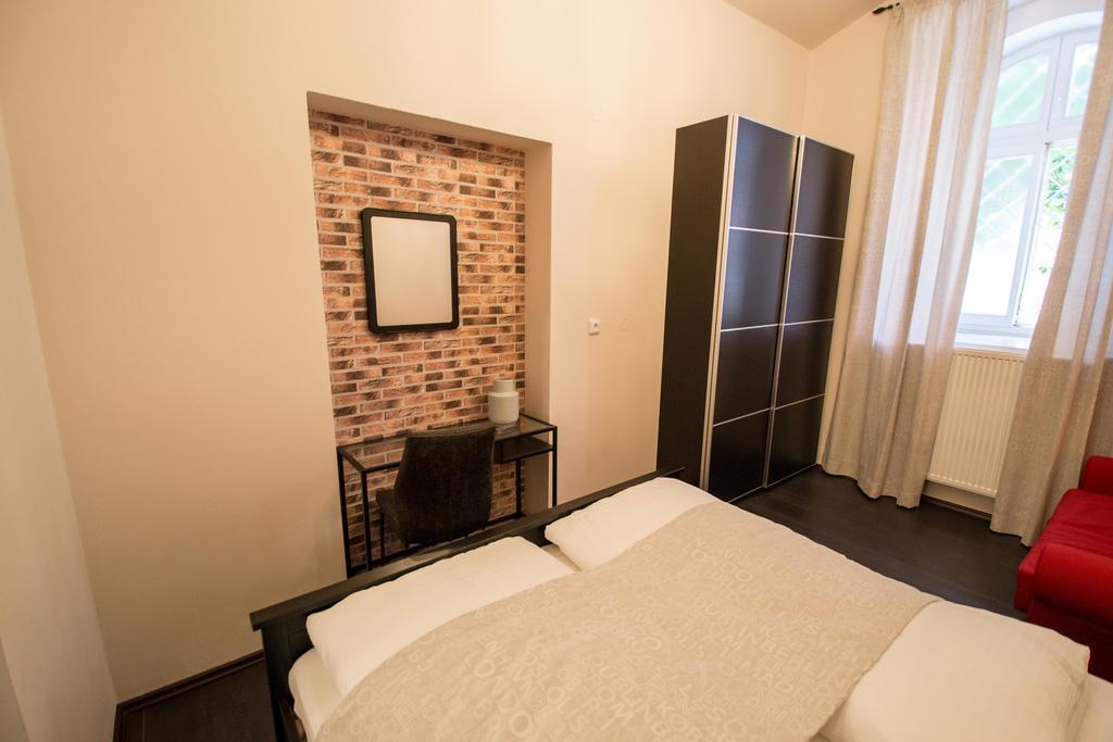 Brooklyn Sauna Apt By Ruterra Prag Dış mekan fotoğraf